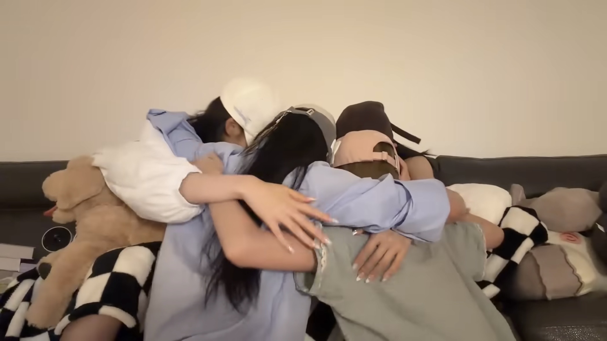 RESCENEがMelon TOP100で初の1位を記録
